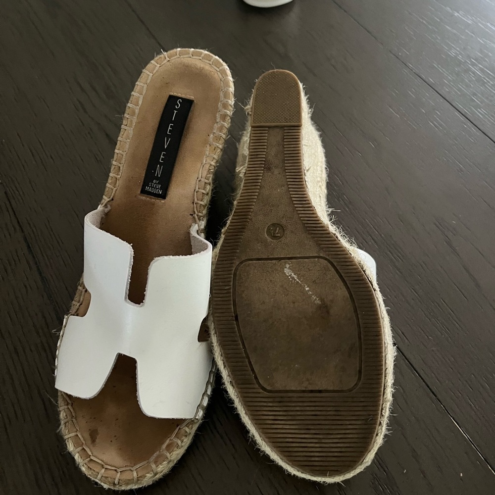 Steve Madden sandals - Picture 2 of 2